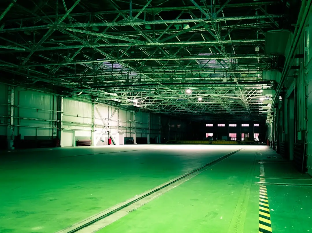 新疆货物运输行业2026年最新政策解读及合规经营要点